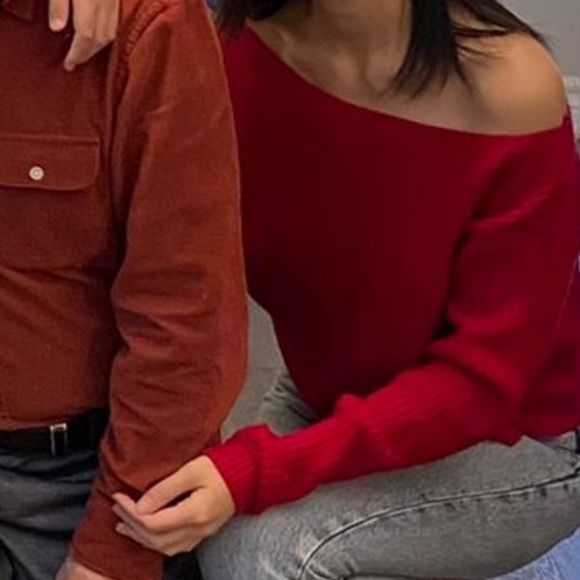 Urban Planet Off Shoulder Sweater - Picture 2 of 3